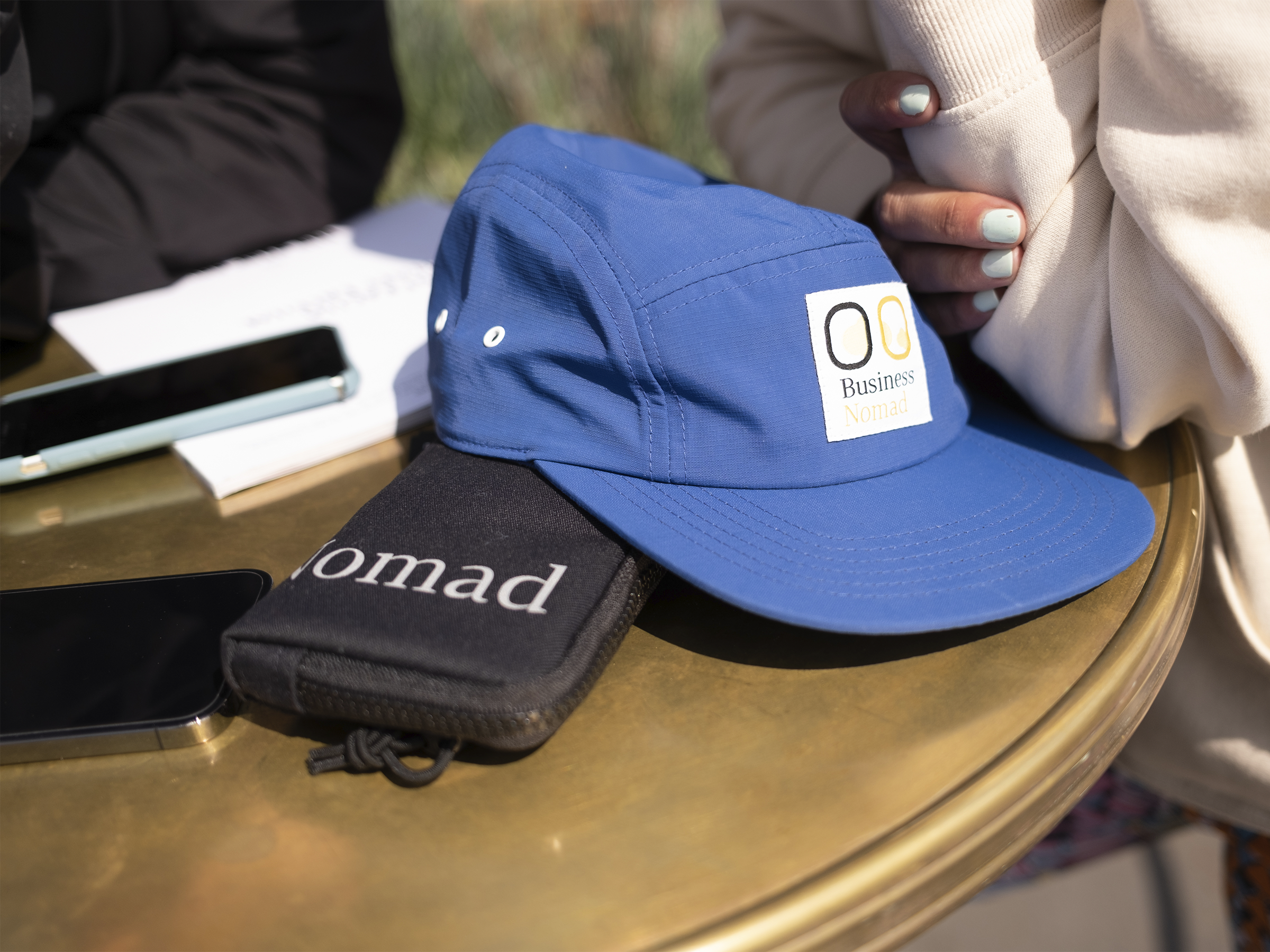 Pocket Nomad™ — lifestyle 04