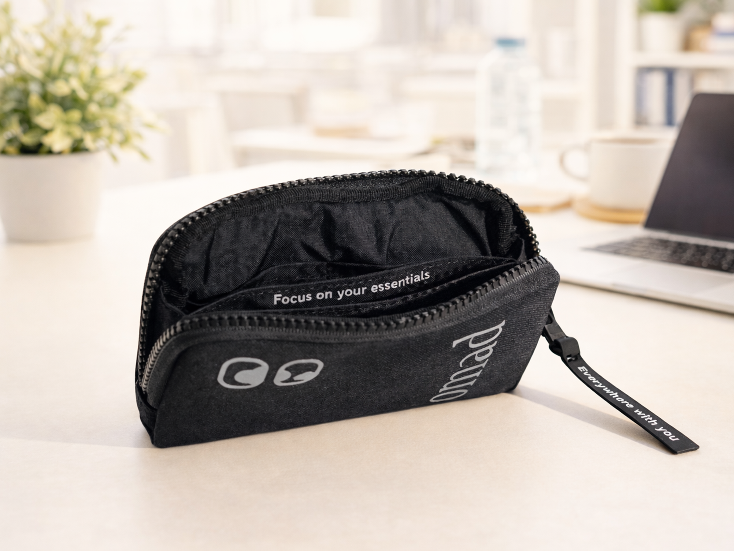 Pocket Nomad™ — focused use